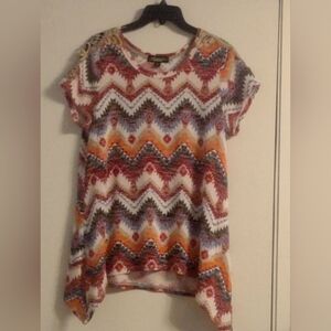 Absolutely Famous Colorful Chevron Pattern Top Size Large
